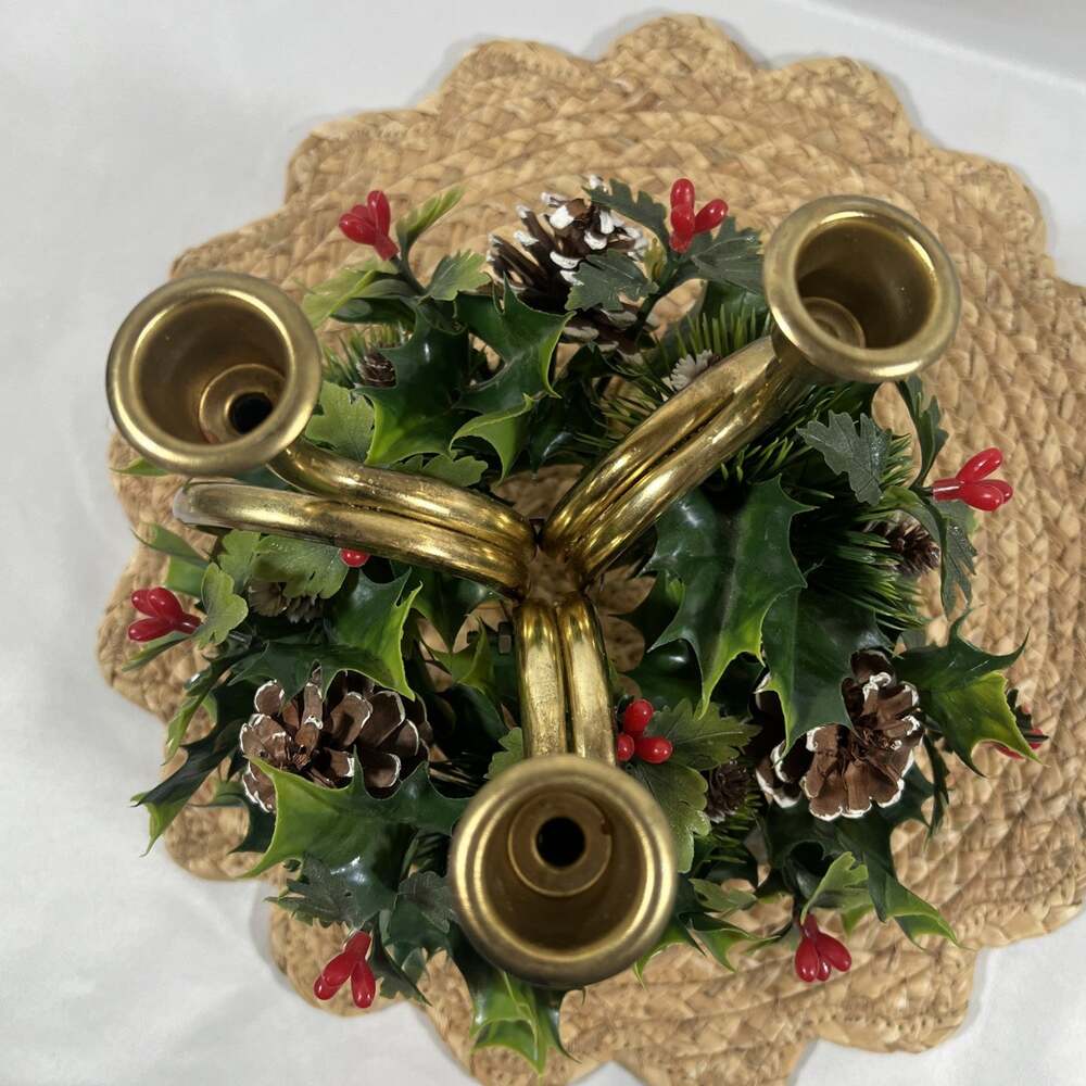 Vintage Brass Horn Trio w/ Candle Ring Holly Christmas for Taper Candlesticks - Picture 5 of 14